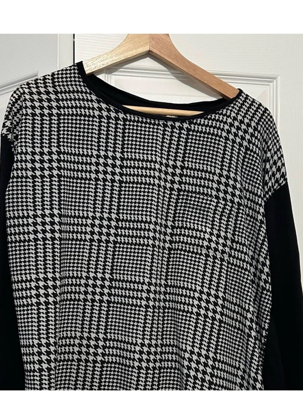 Michael Kors Checkered Black & White Long Sleeve Women's Top